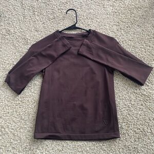 Vuori seamless surge top